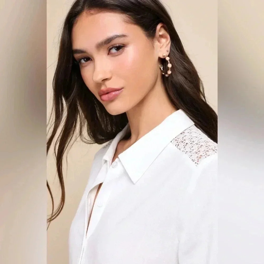 Lulus Ivory Crochet Lace Button Up Top New With Tags - Picture 2 of 6